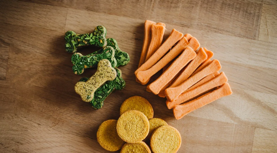 5 Homemade Dog Dental Treats to Keep Those Teeth Sparkling