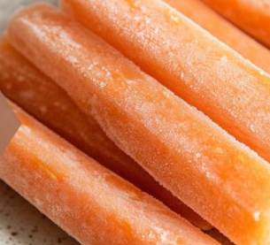 Homemade Frozen Carrot Dog Treats