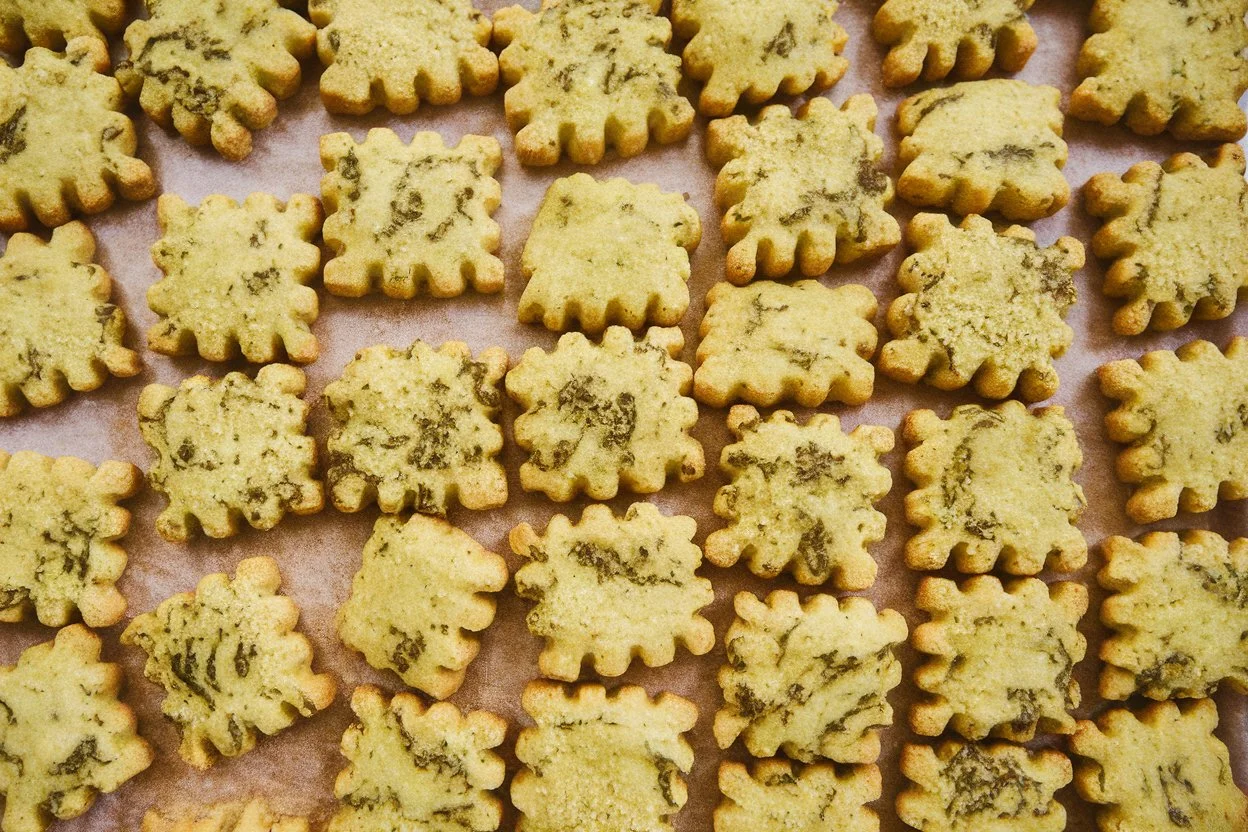 5-Ingredient Spinach and Cheese Biscuits: A Savory Snack Your Dog Will Go Nuts For