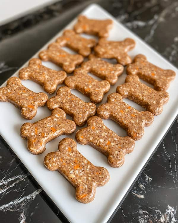 3-Ingredient Homemade Peanut Butter Carrot Dog Treats